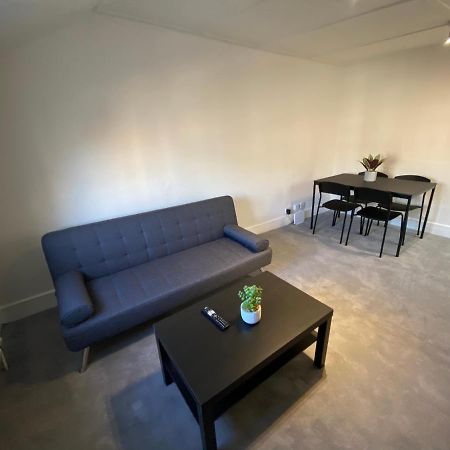 Modern 1 Bedroom Flat In Paddington ロンドン エクステリア 写真